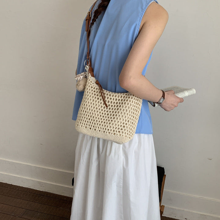 Trendy Mesh Bag with Leather Accents Kalsten