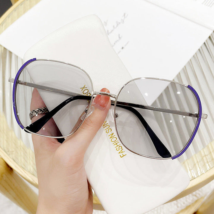 Ladies oversized sunglasses with protective UV protection and elegant metal frame Kalsten
