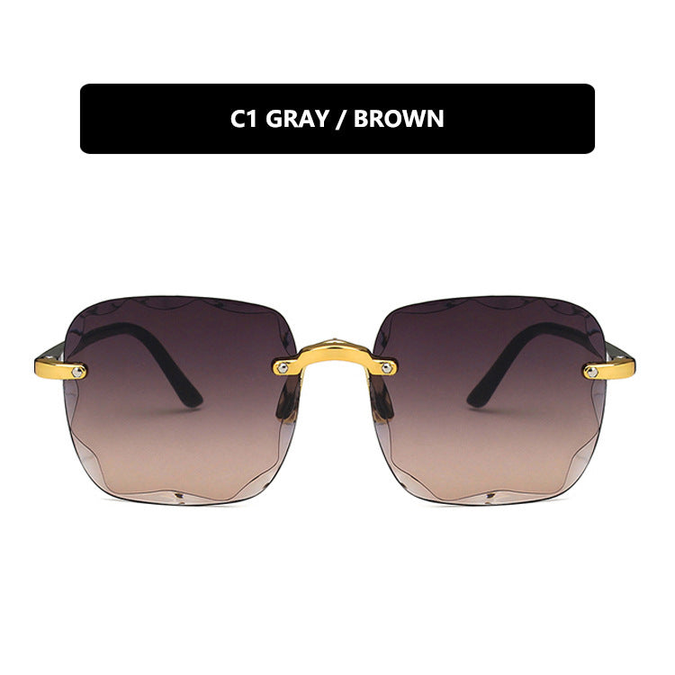 Women's trendy square sunglasses with luxurious metal frame Kalsten