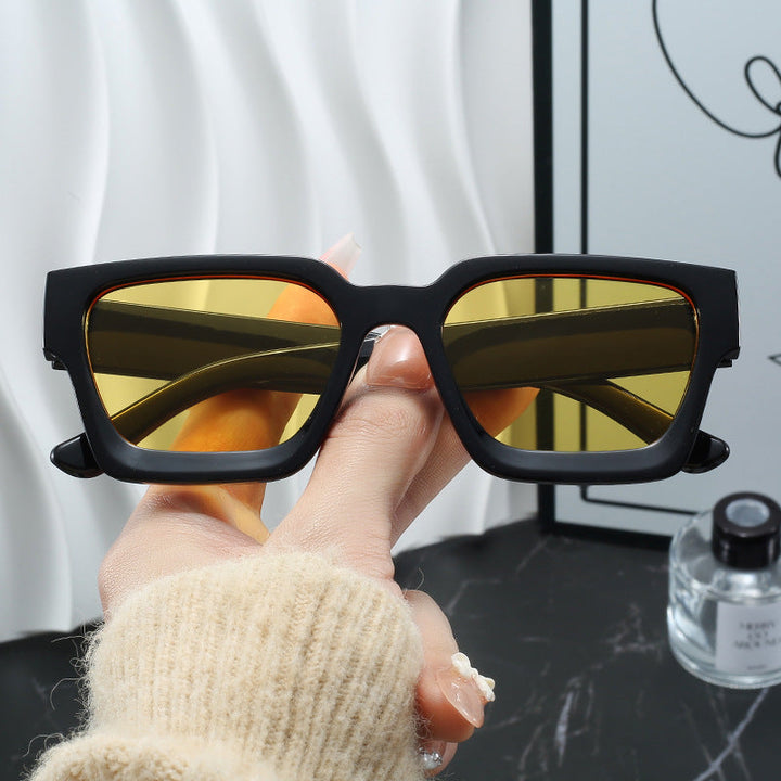 Women Stylish Oversized Sunglasses with Square Frame Kalsten