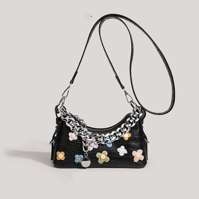Decorative Chain Strap Handbag Kalsten