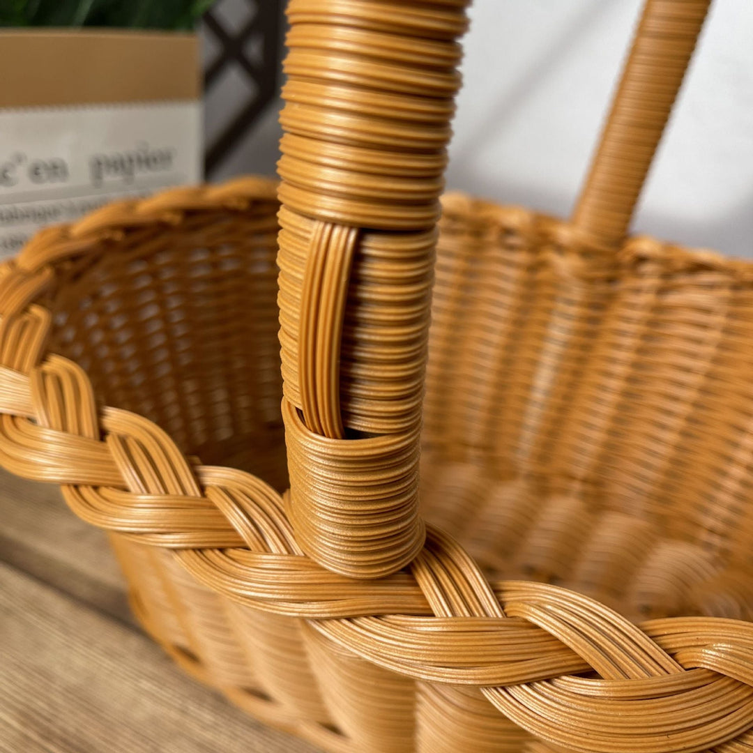 Ladies elegant braided shopping basket Kalsten