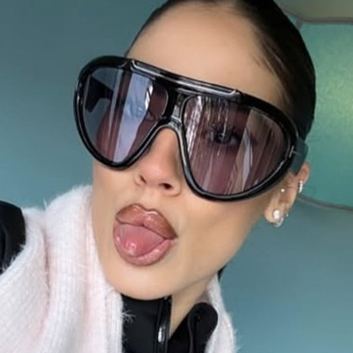 Ladies oversized sunglasses in a modern, transparent design Kalsten