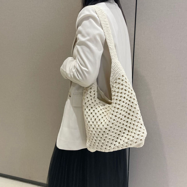 Hand-knotted shoulder bag in crocheted design Kalsten