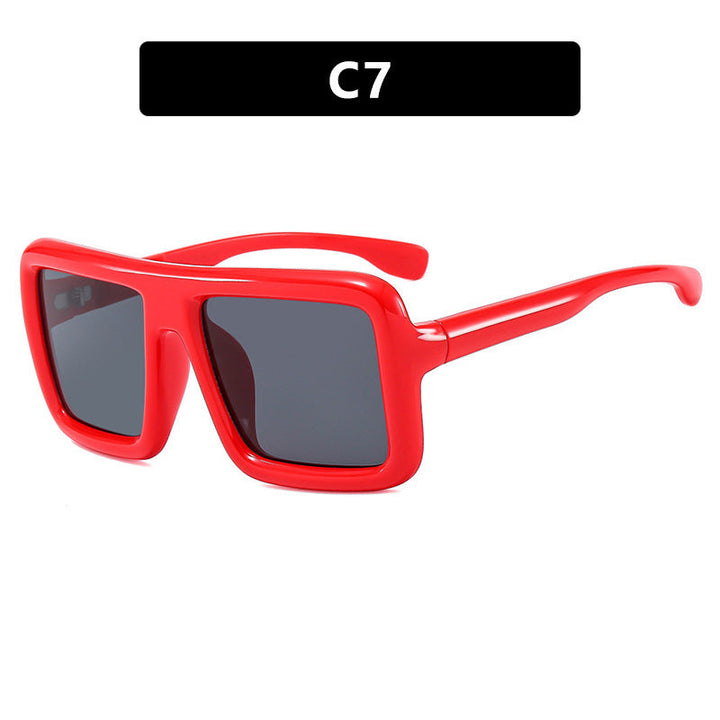 Women's sunglasses in a modern, rectangular design with high UV protection function Kalsten