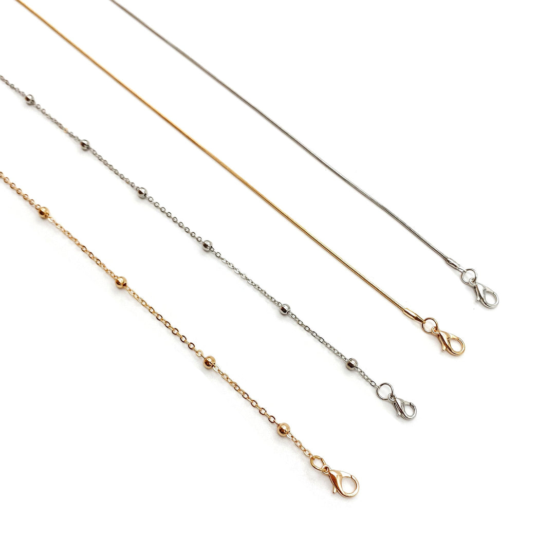 Sleek Metal Chain Eyewear Retainer Kalsten