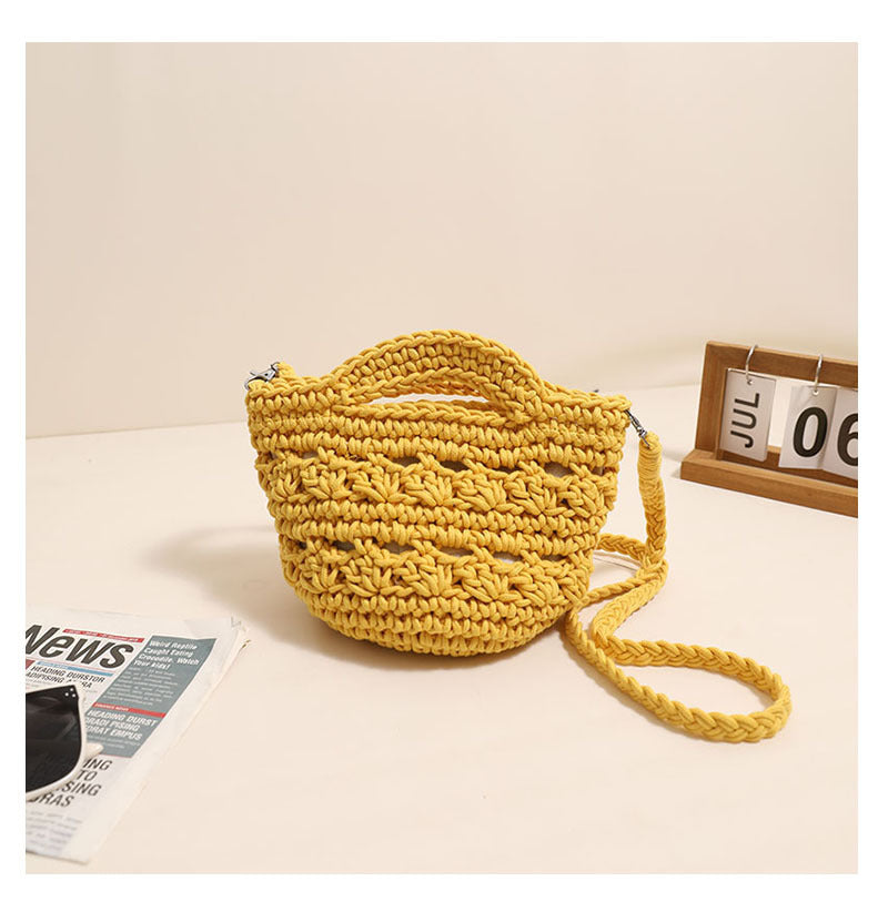 Playful macrame handbag with textured surface Kalsten