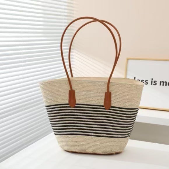 Sleek beach bag with matching sun hat Kalsten