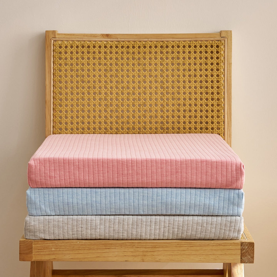Breathable and Hypoallergenic Mattress Topper Kalsten