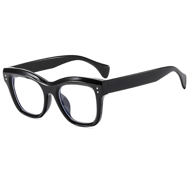 Ladies retro-inspired sunglasses with protective UV light filter Kalsten