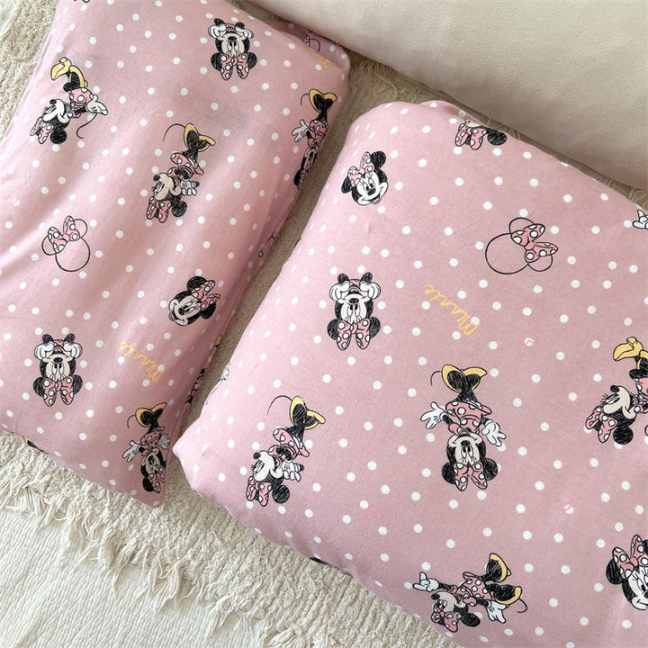 Unisex cotton pillowcase with cheerful bear design Kalsten