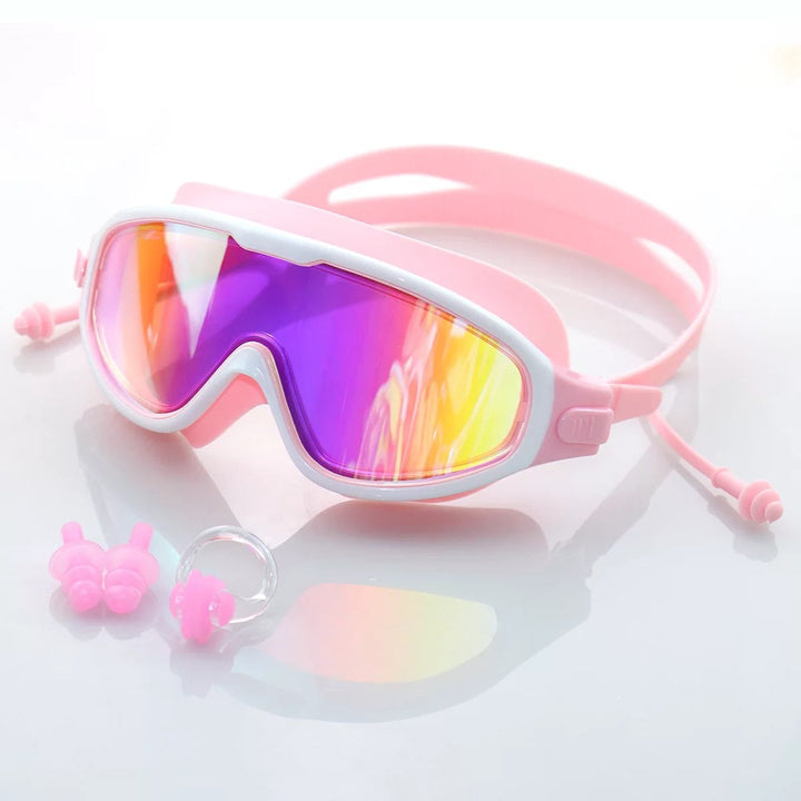 Snorkel mask with comprehensive field of view and comfortable silicone details Kalsten