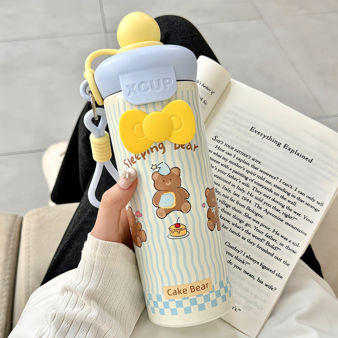 Women's water bottle with cute bunny design and integrated carabiner Kalsten