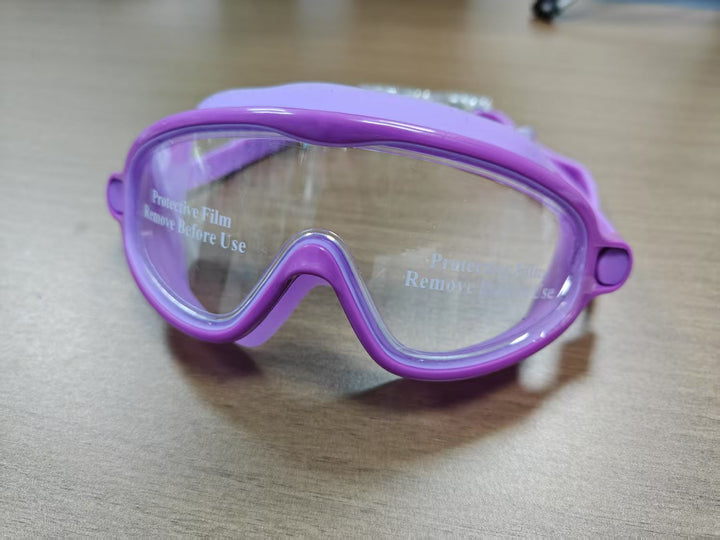 Swimming mask with wide field of vision and UV protection Kalsten
