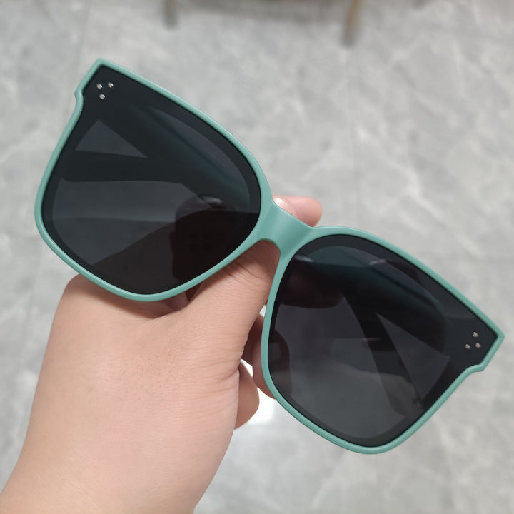 Ladies Oversized Sunglasses in Modern Design Kalsten