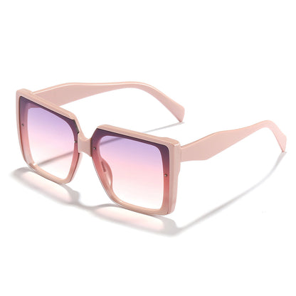 Women's oversized sunglasses in trendy square design Skanto