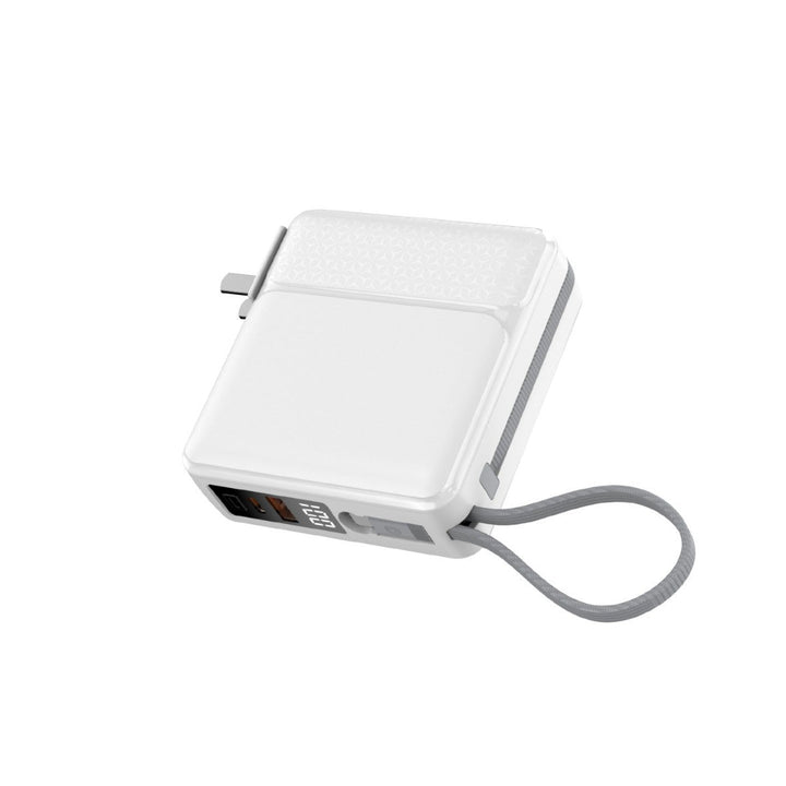 Compact quick-charge power bank with LCD display and integrated safety technology Kalsten