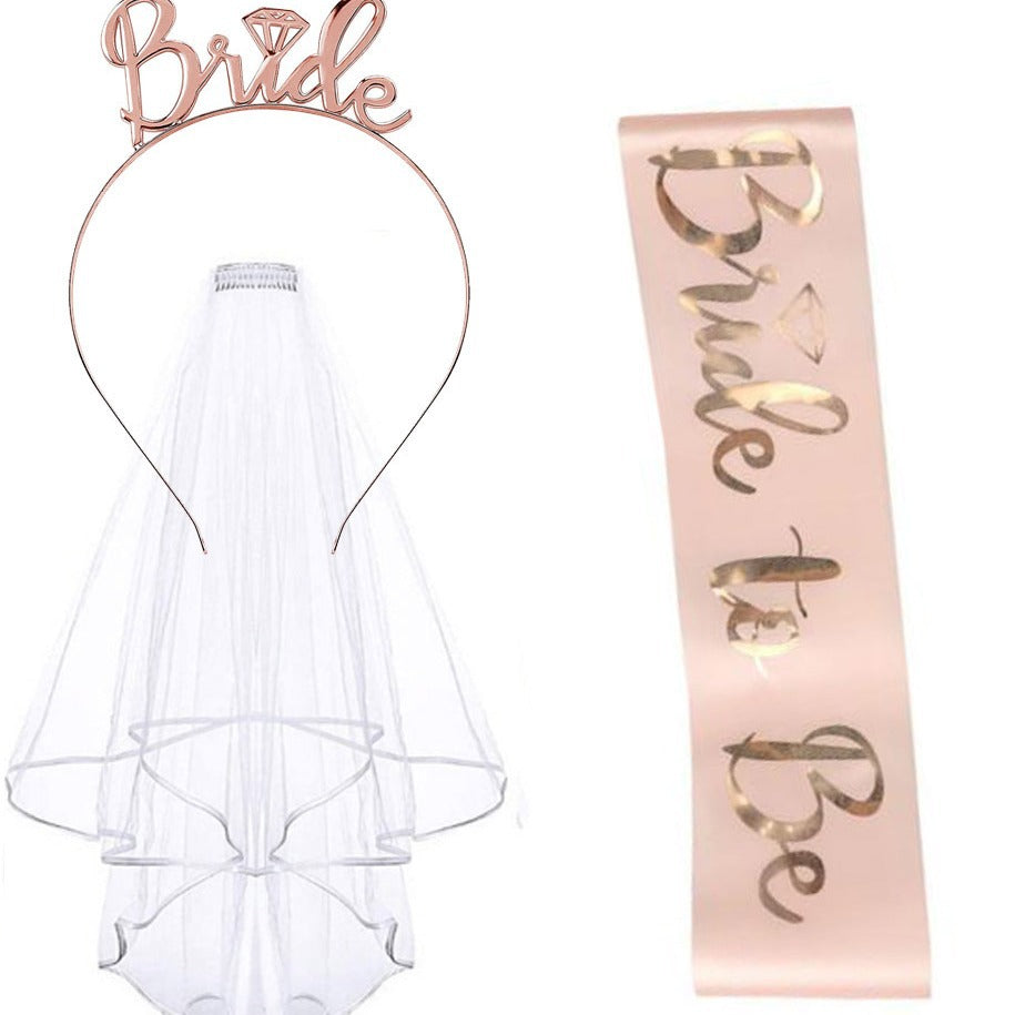 Women's bridal accessories set with shimmering veil and personalized sash Kalsten