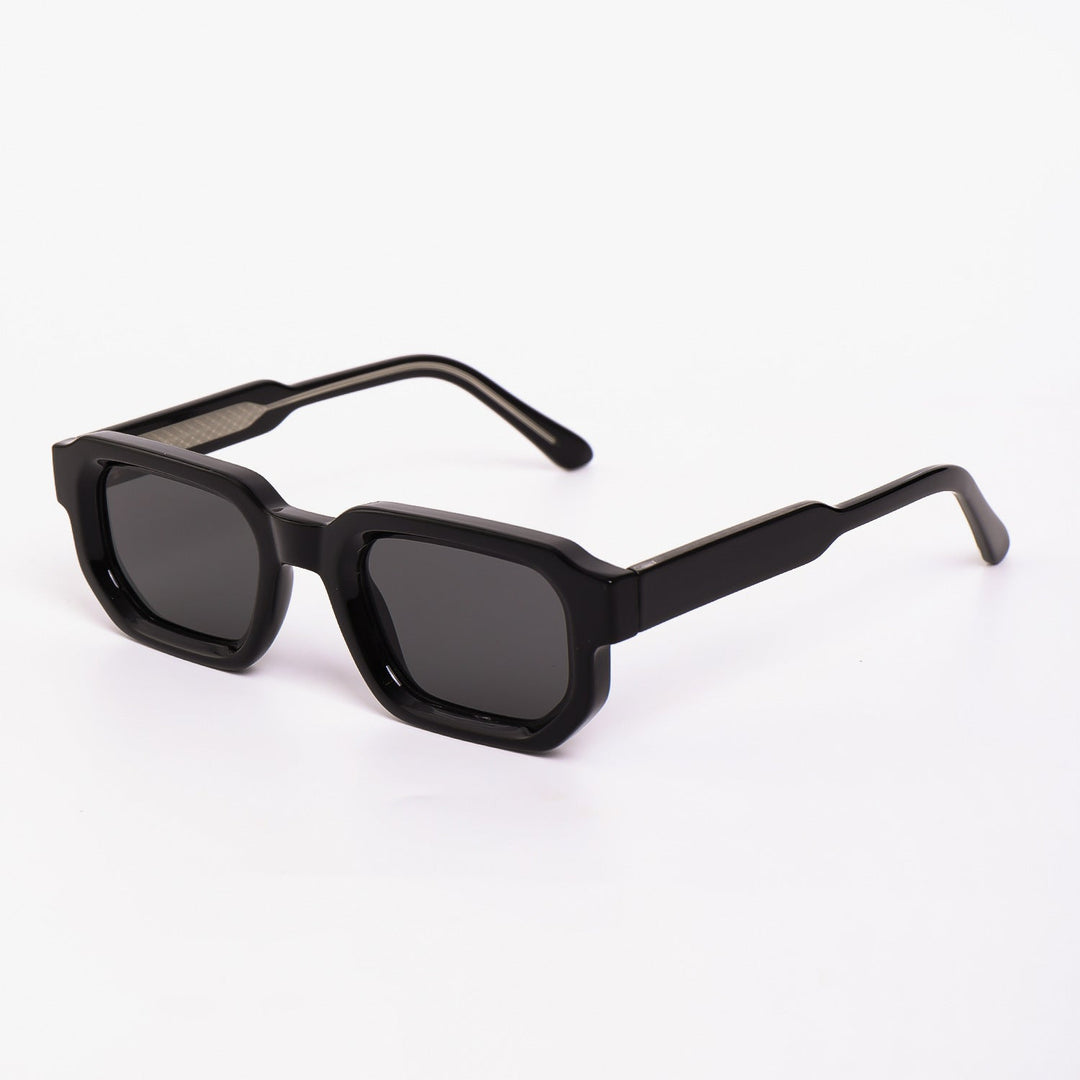Women's sunglasses in a futuristic design with a shiny frame and fashionable lenses Kalsten