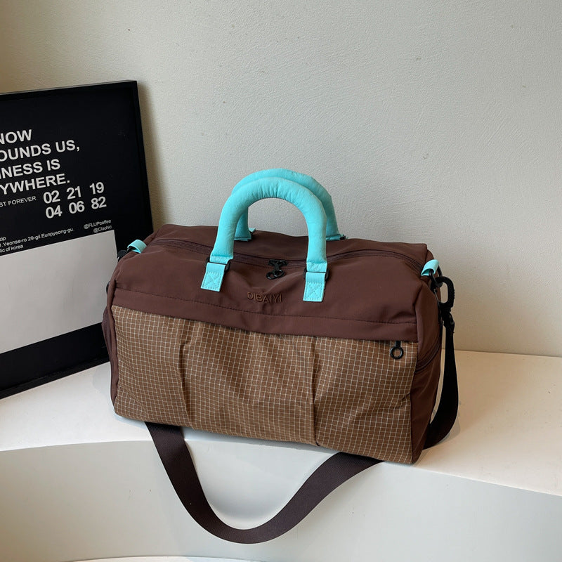 Women's spacious sport and travel bag Kalsten