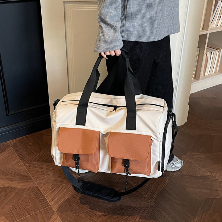 Multifunctional tote bag with comfortable shoulder padding and numerous outer pockets Kalsten