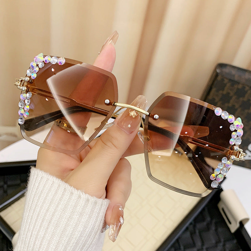 Ladies sunglasses with extravagant rhinestone frame Kalsten