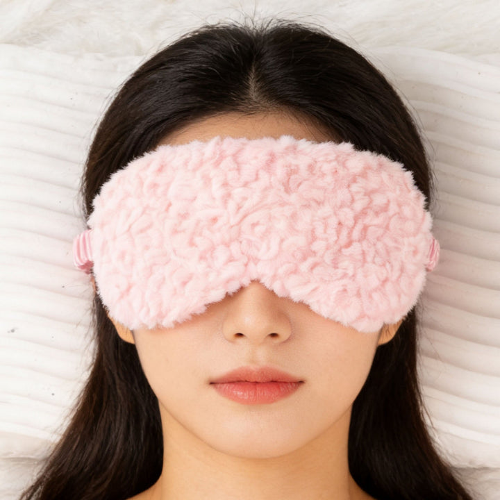 Women's luxury sleep mask with voluminous faux fur cover and softly padded eye area Kalsten