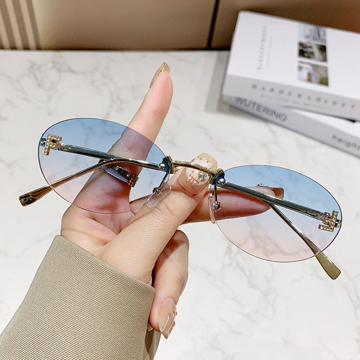 Women's Fashion Sunglasses with Innovative Design and Comfortable Frame Kalsten