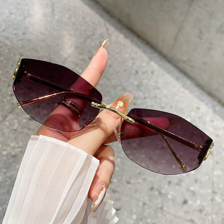 Women's fashionable sunglasses with innovative checkered design Kalsten