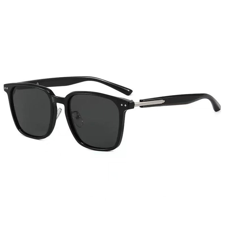 Women’s retro-inspired sunglasses in modern tortoiseshell pattern Kalsten