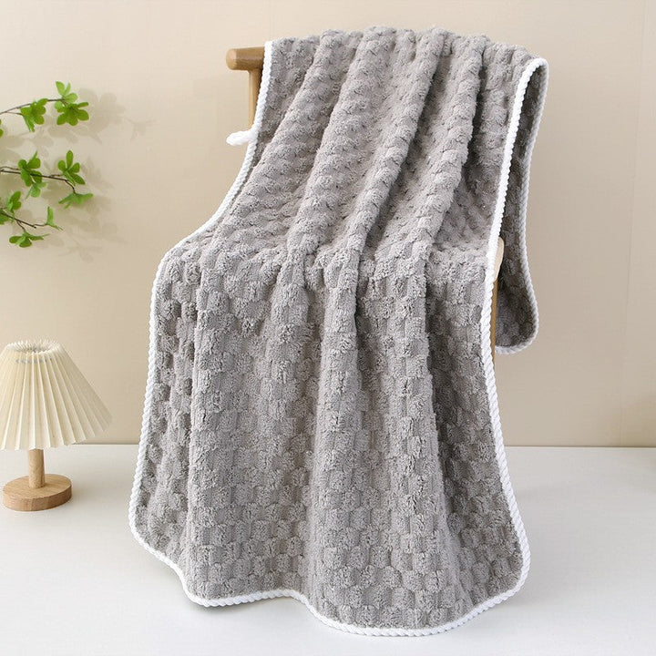 Cozy Living Blanket Made of Soft Microfiber Kalsten