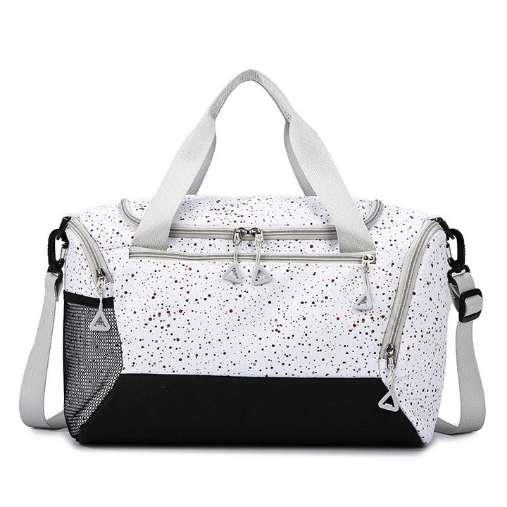 Sporty leisure bag with durable material and innovative compartment design Kalsten