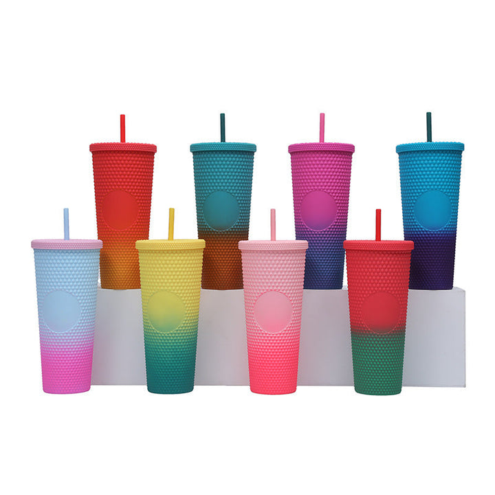 Women's reusable drinking cup with textured silicone from Kalsten
