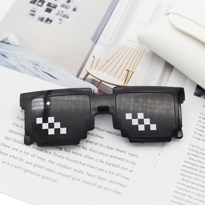 Ladies Retro Sunglasses in Stylish Pixel Design Kalsten