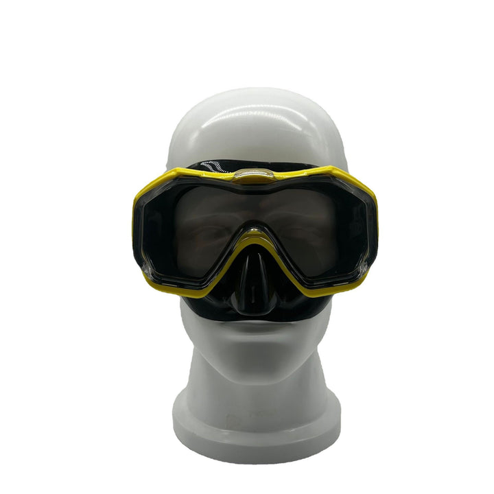 Diving mask with wide field of vision and anti-fog technology Kalsten