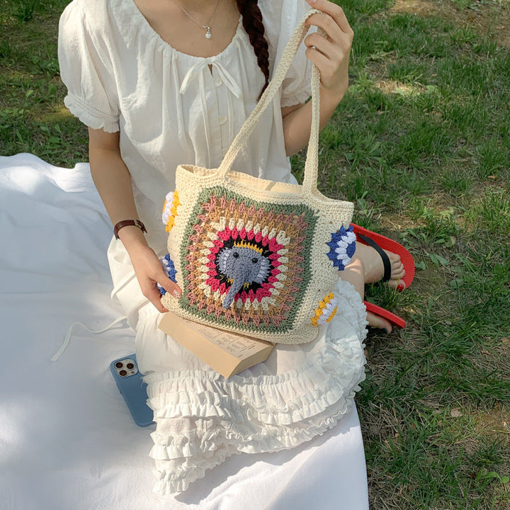 Handmade macrame shoulder bag with elephant design Kalsten