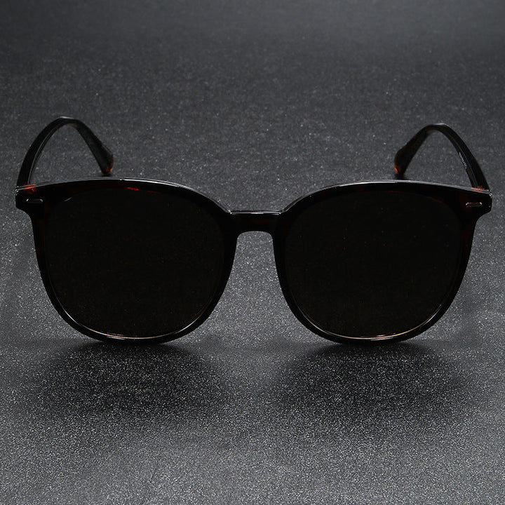 Women's fashionable sunglasses in a unique design with UV protection Kalsten