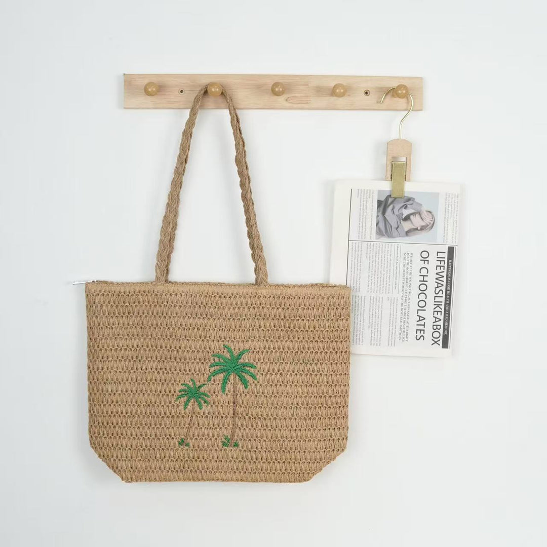 Beach bag with handcrafted palm pattern Kalsten