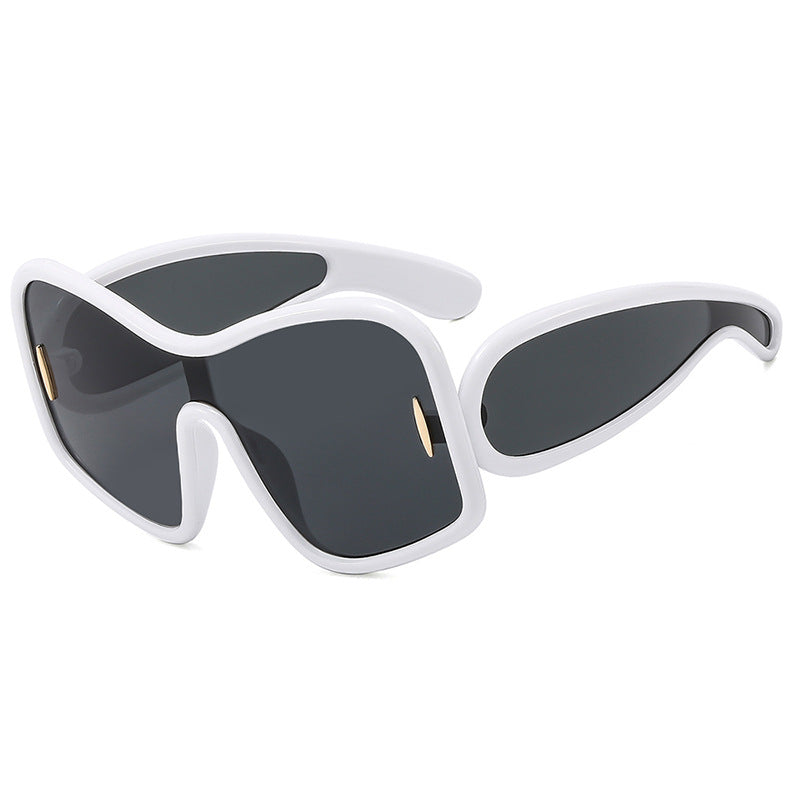 Women’s futuristic sunglasses with extra wide design and protective UV filter Kalsten