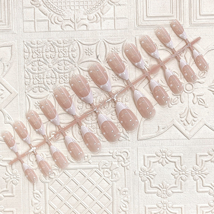 Elegant Decorative Press-On Nail Set Kalsten