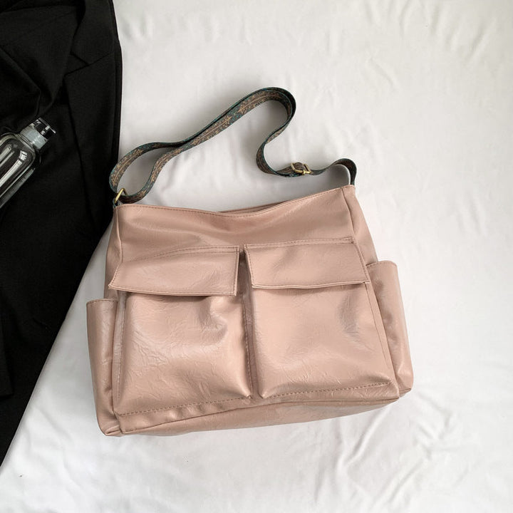 Multifunctional Shoulder Bag With Innovative Compartment System Kalsten
