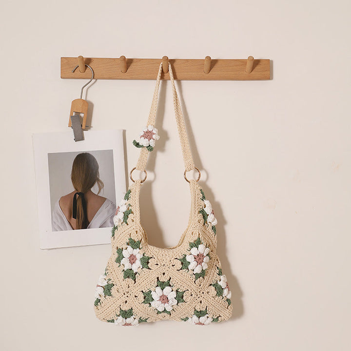 Handcrafted crochet handbag in floral design Kalsten
