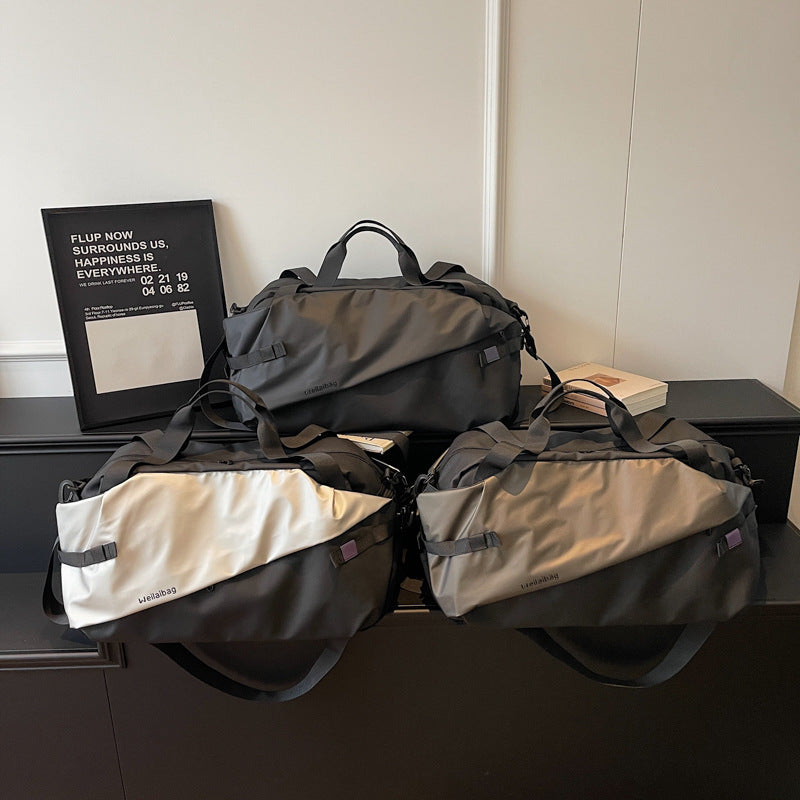 Women's sporty travel bag with innovative compartment system Kalsten