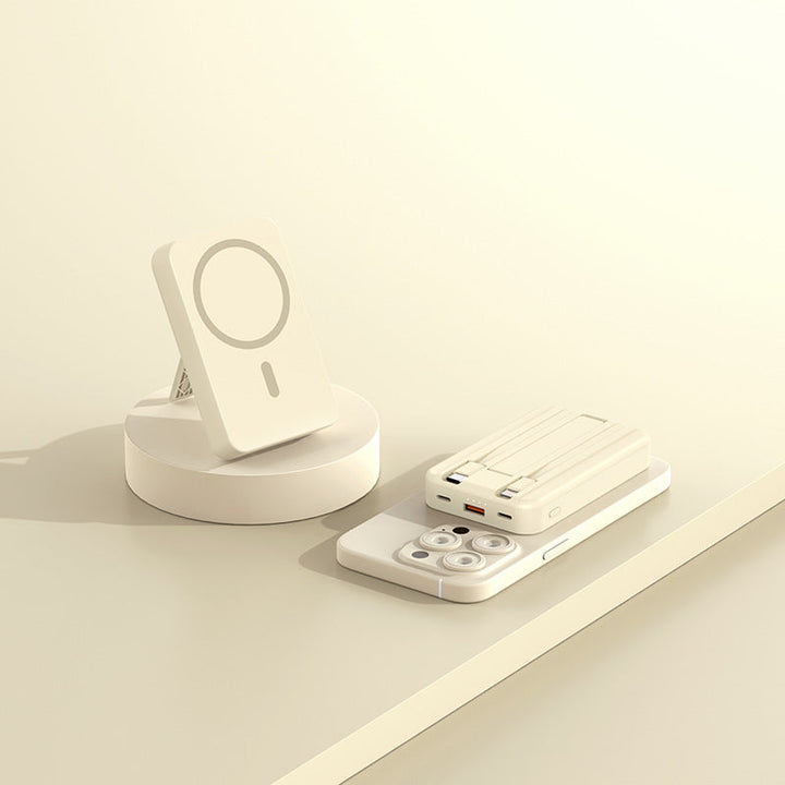 Portable Magsafe Powerbank with Integrated Stand Kalsten