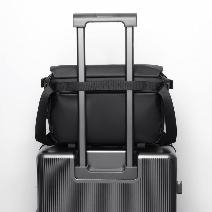 Modern Waterproof Messenger Bag Kalsten