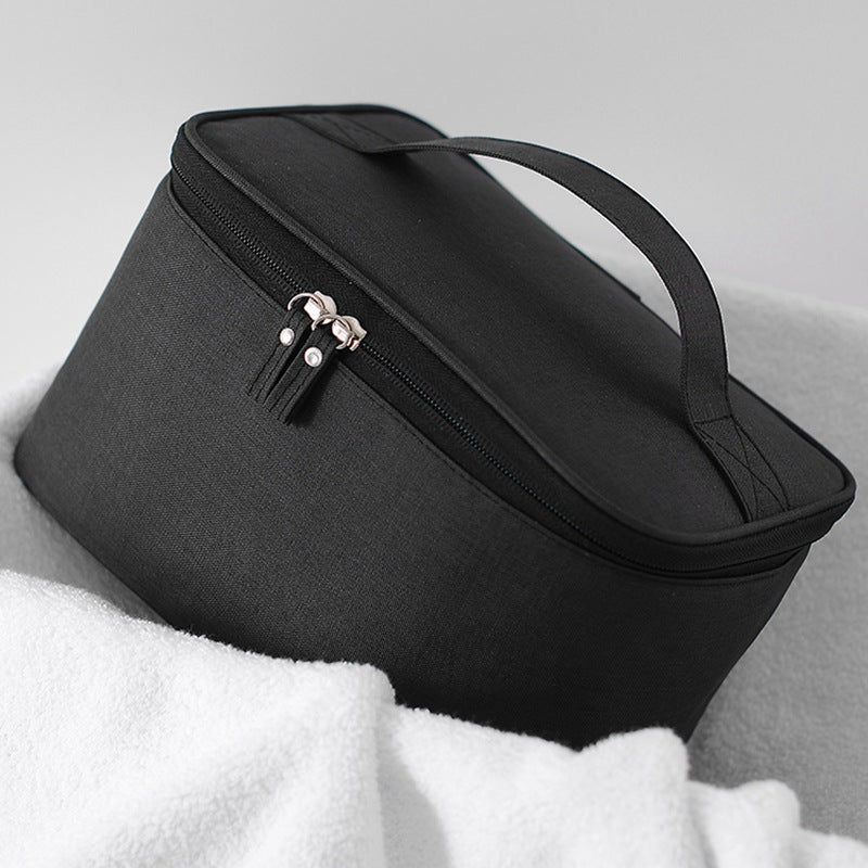 Cosmetic transport bag with thoughtful interior layout Kalsten