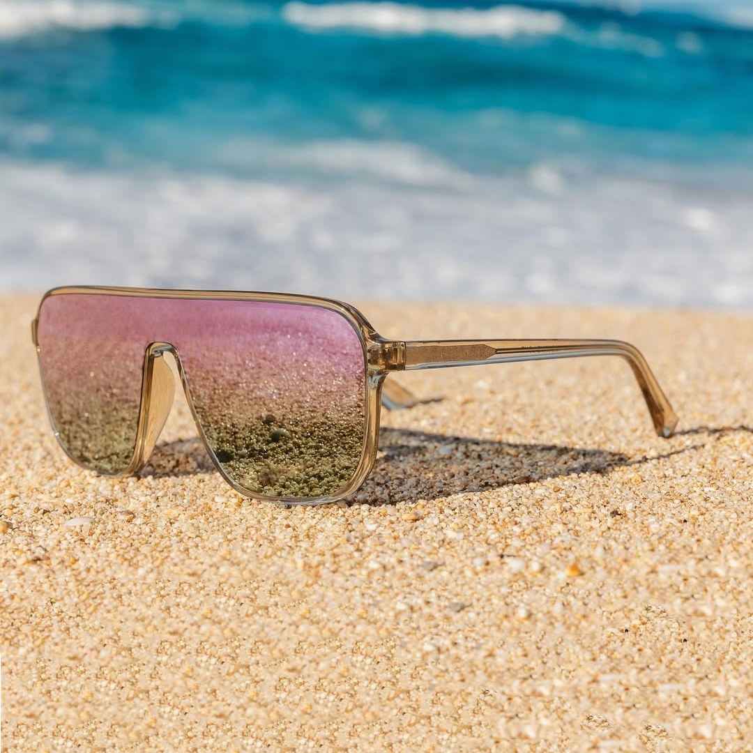 Women's oversized glasses with sturdy frame and generous field of vision Kalsten