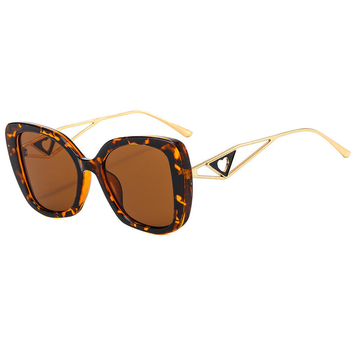 Ladies fashionable sunglasses with striking square frame design Kalsten