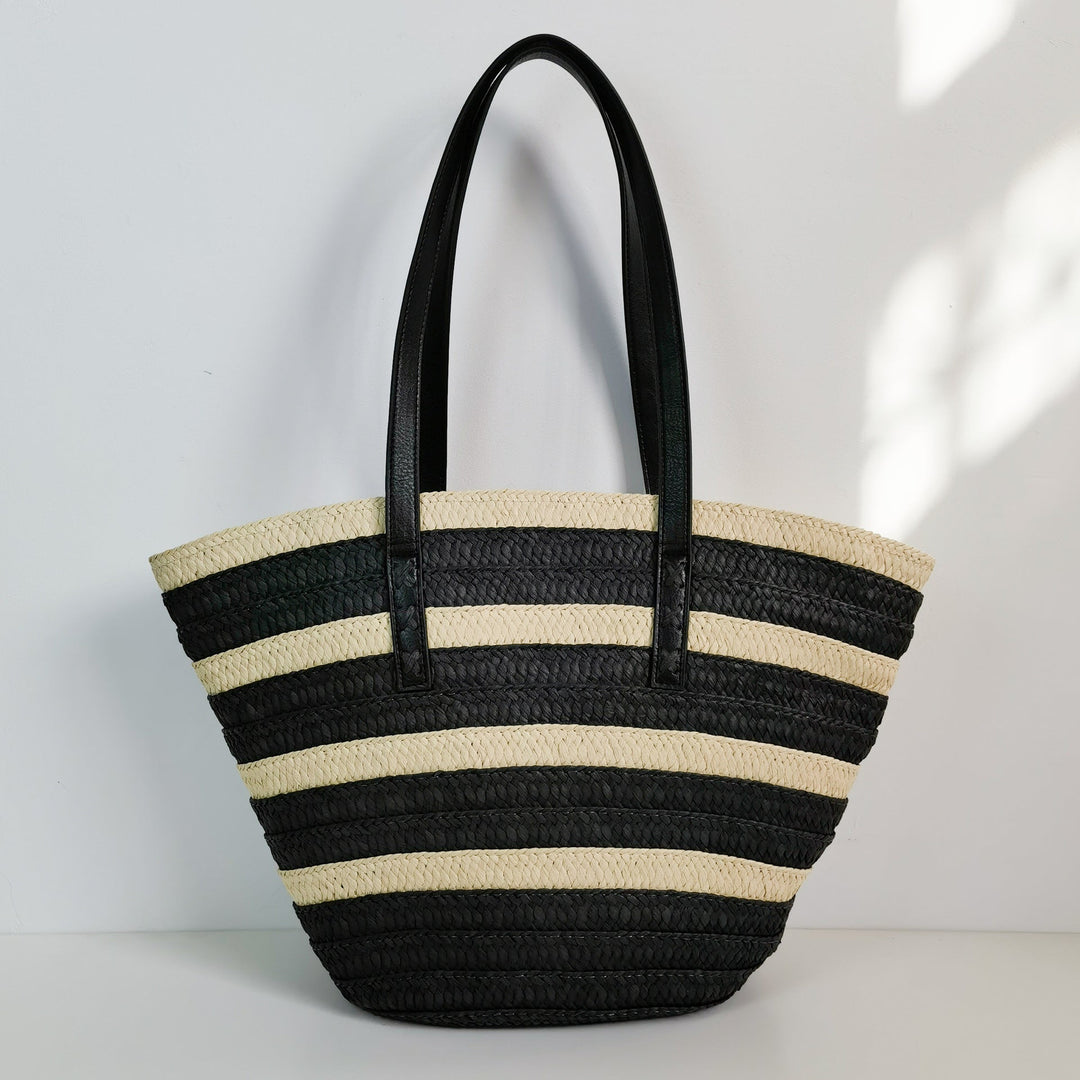Stable and Stylish Wicker Bag Kalsten