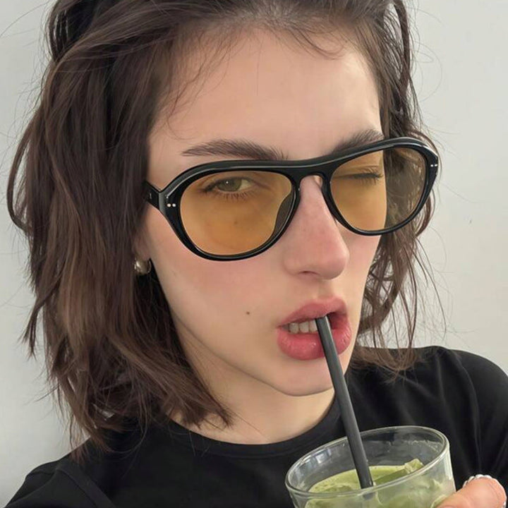 Women's fashionable glasses with fashionable elongated frame and high-quality plastic Kalsten
